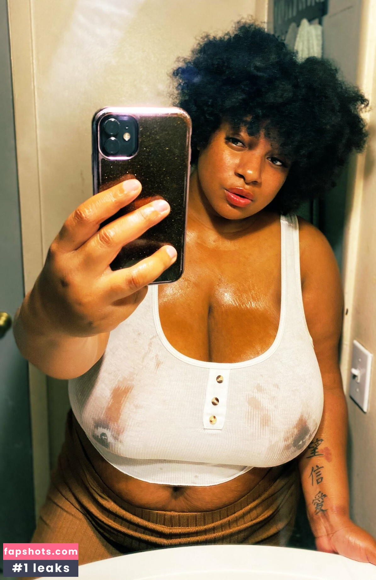 PlusSizeFairy nude babe gallery