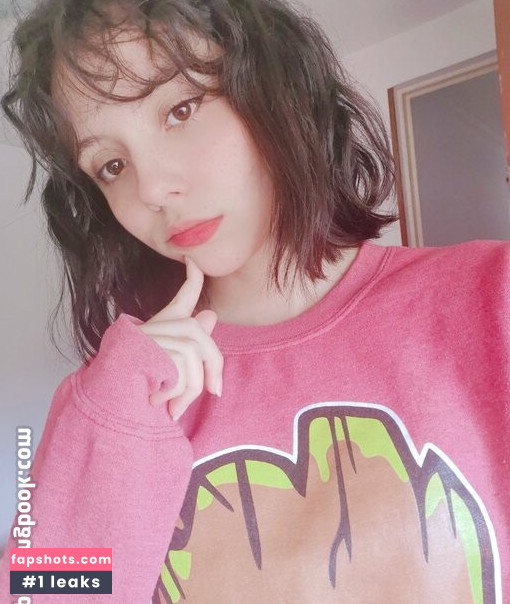 Poiodecolores nude babe gallery