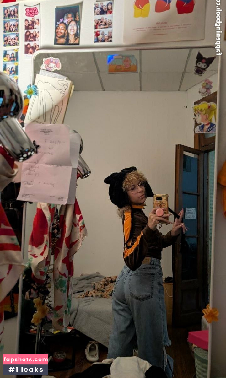 poisonbloom gallery photo #2