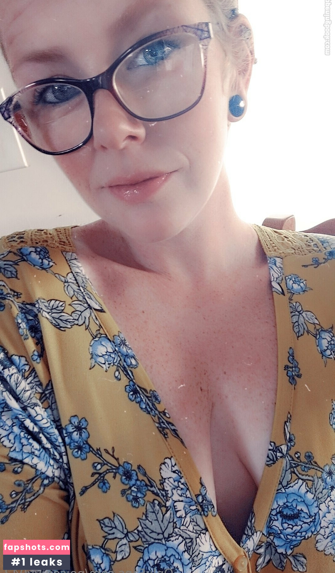 poisonivy042 gallery photo #12