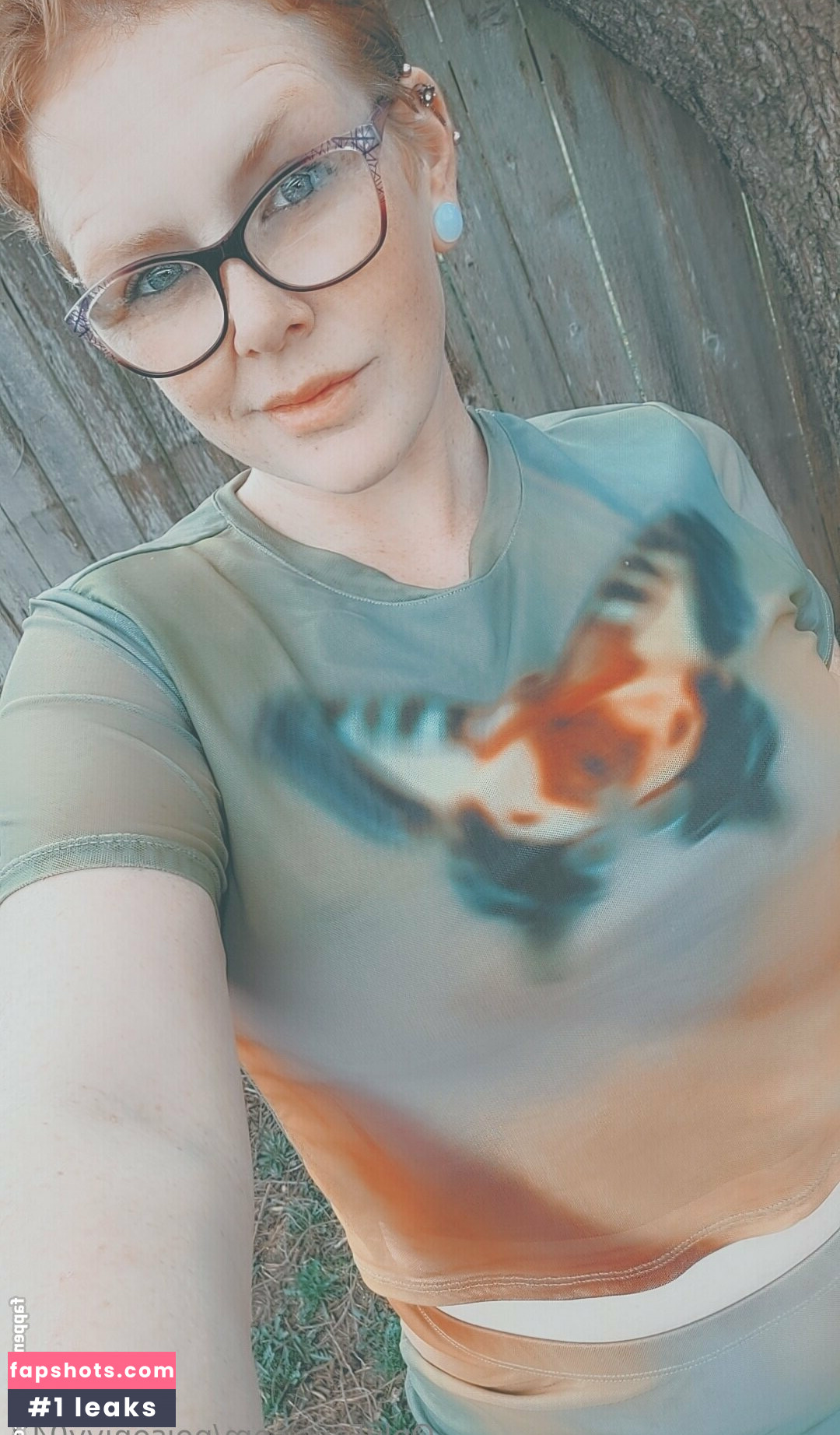 poisonivy042 gallery photo #4