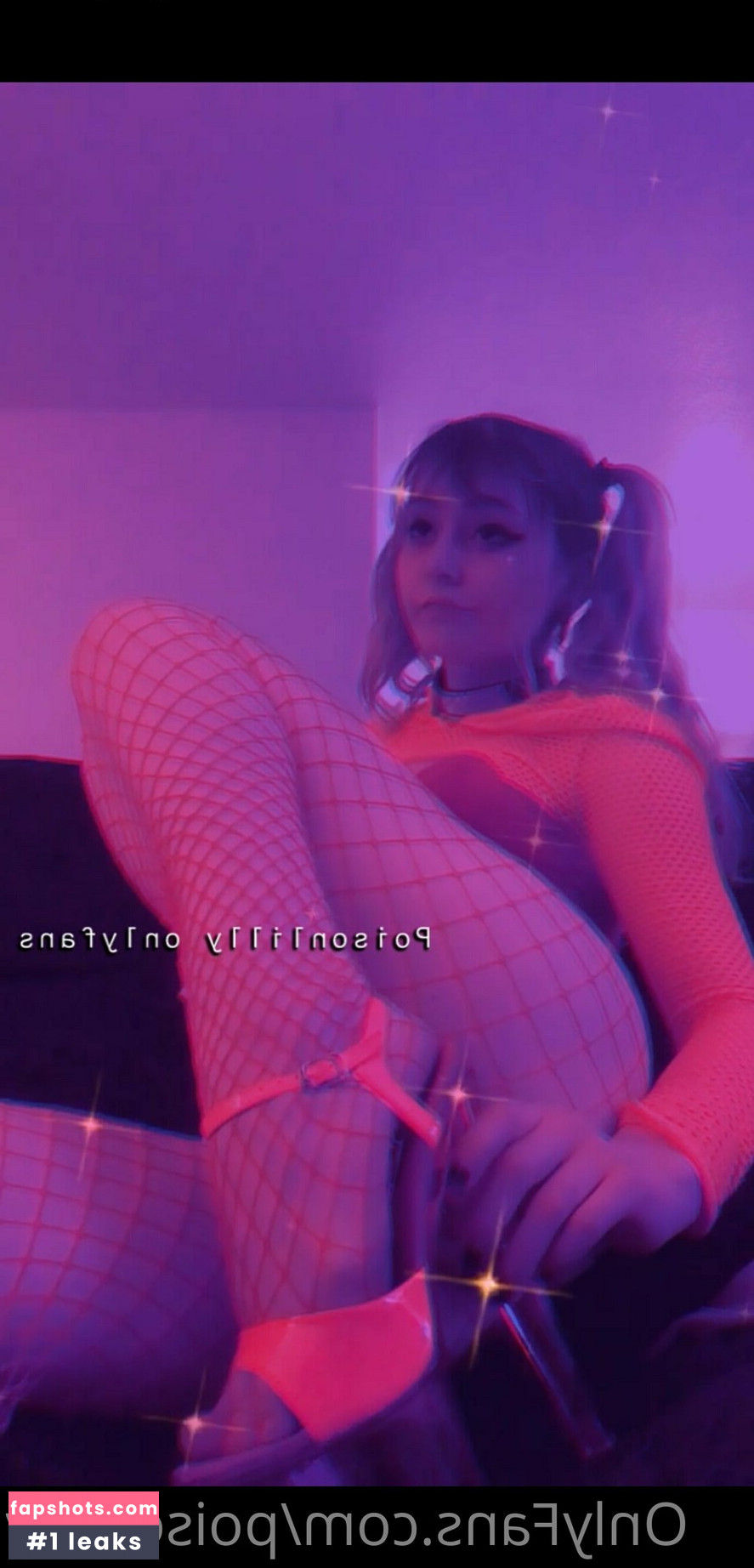 poisonlilly gallery photo #9