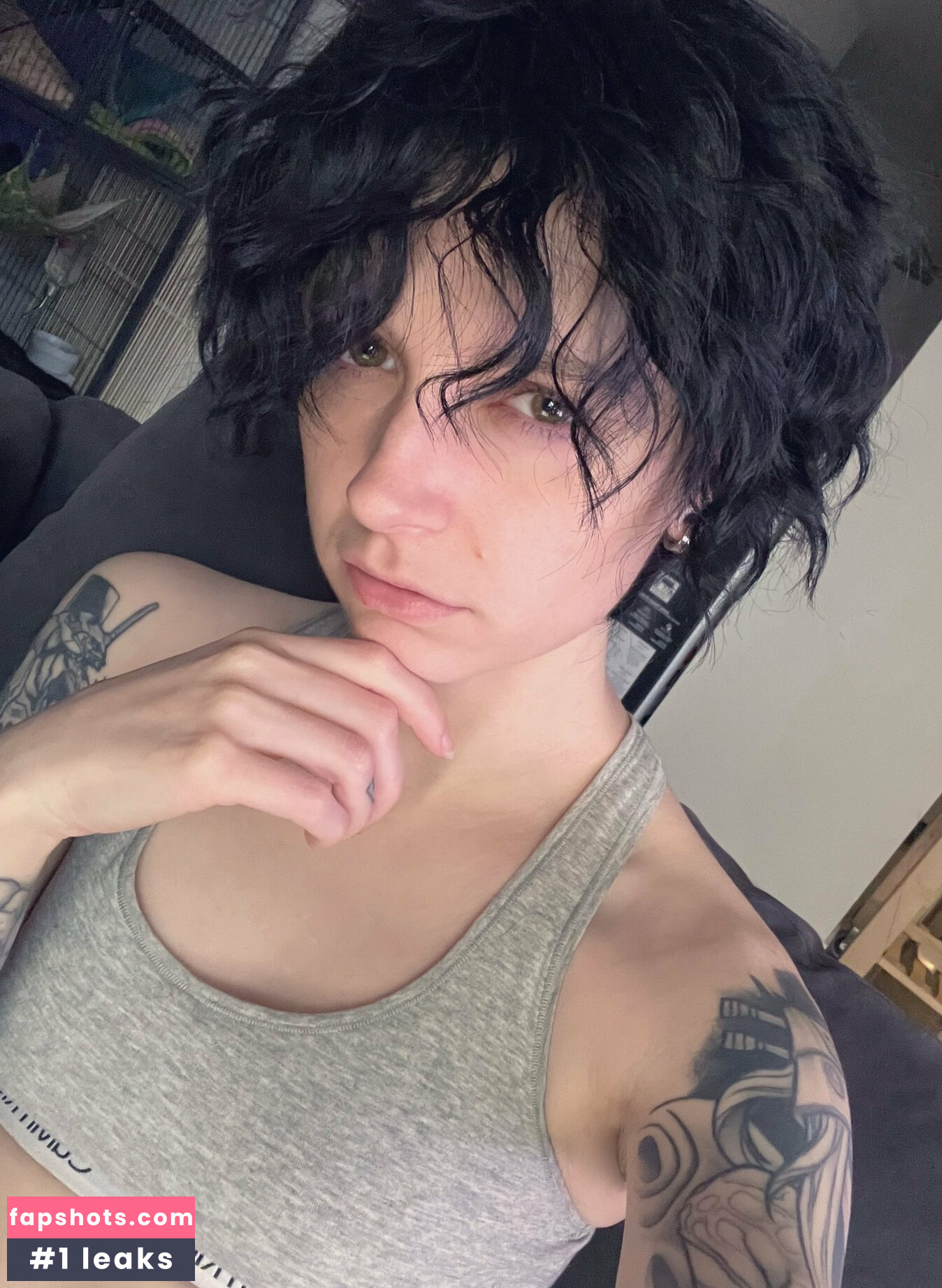 Poisonne gallery photo #76