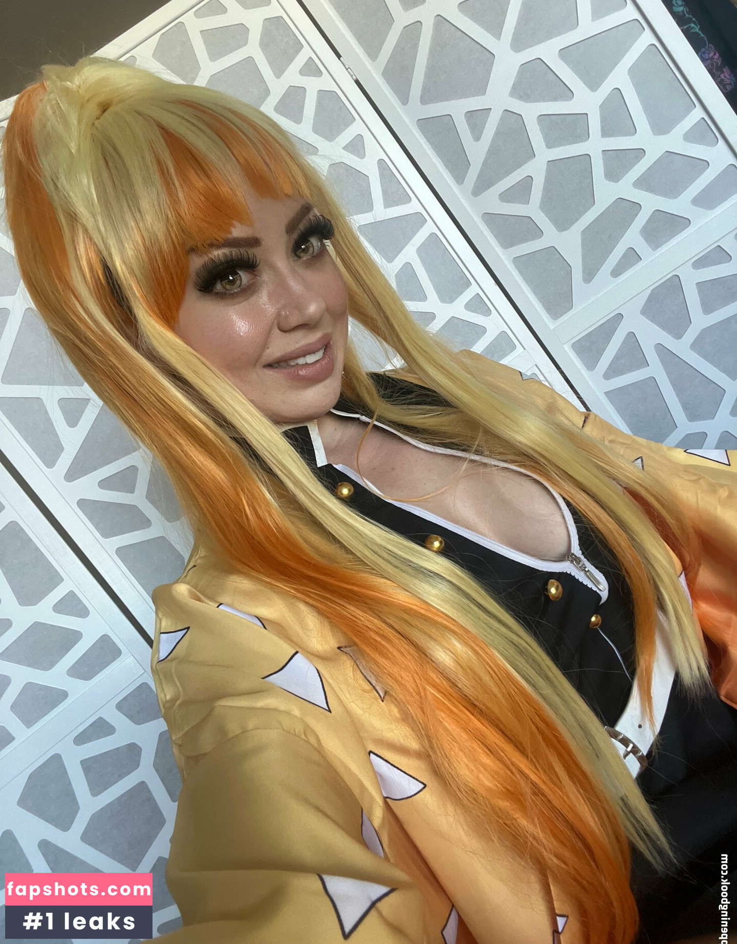 Poisynivy gallery photo #33