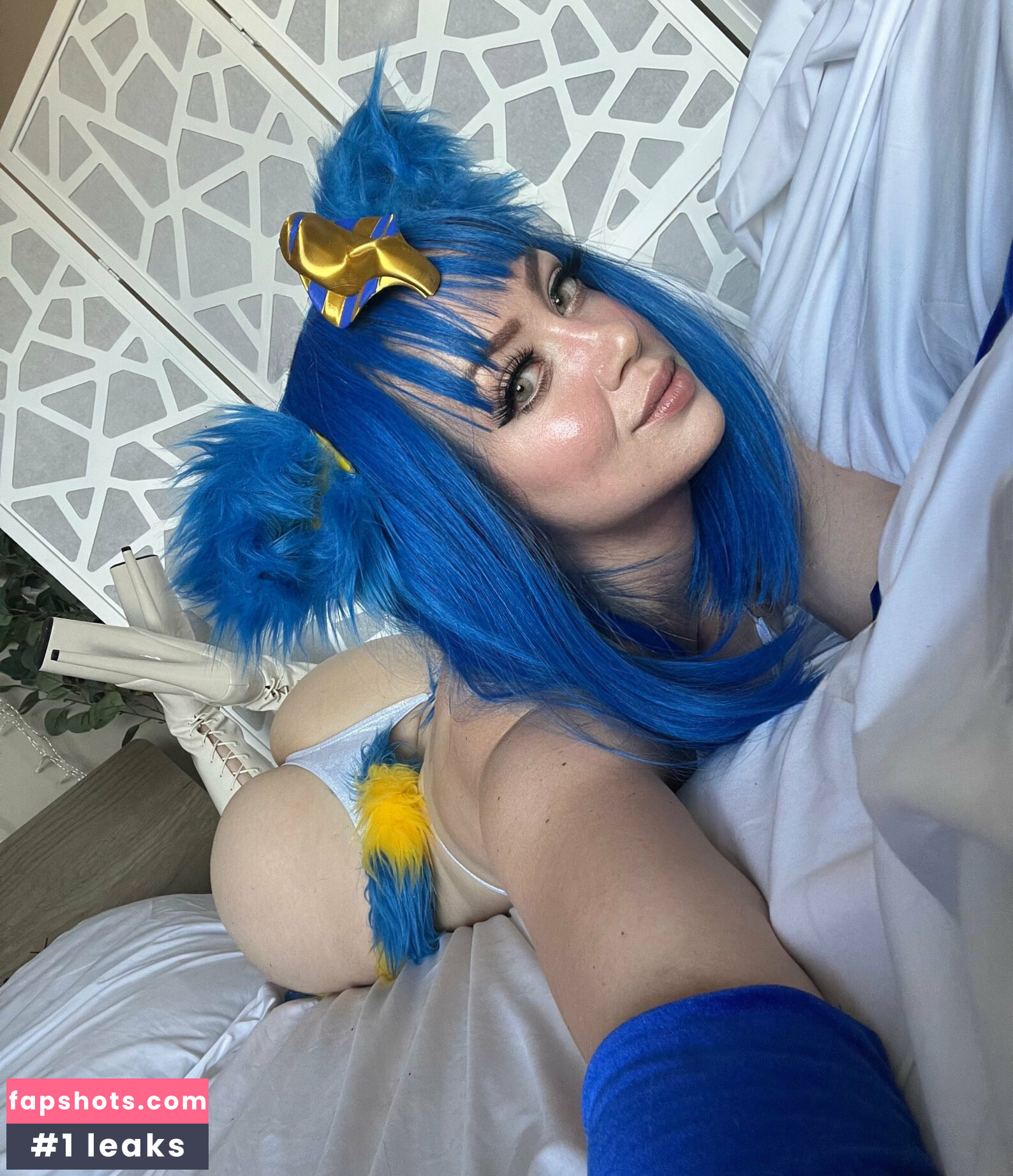 Poisynivy gallery photo #48