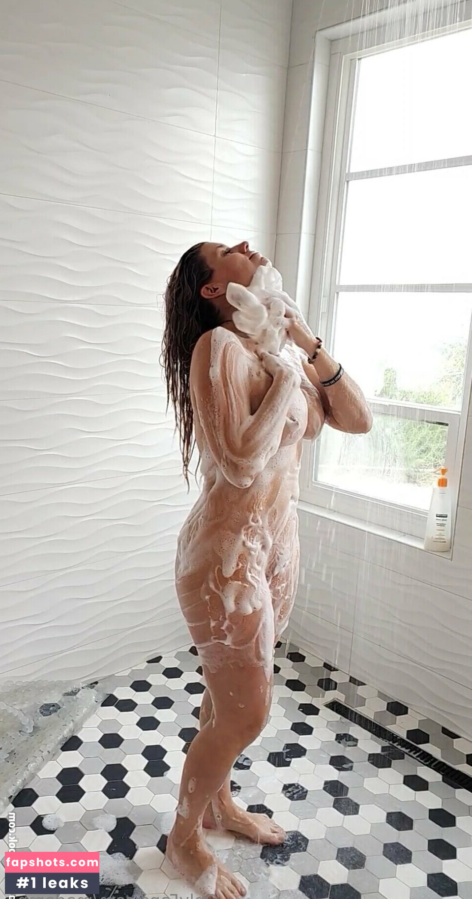 Poke Mommy gallery photo #43