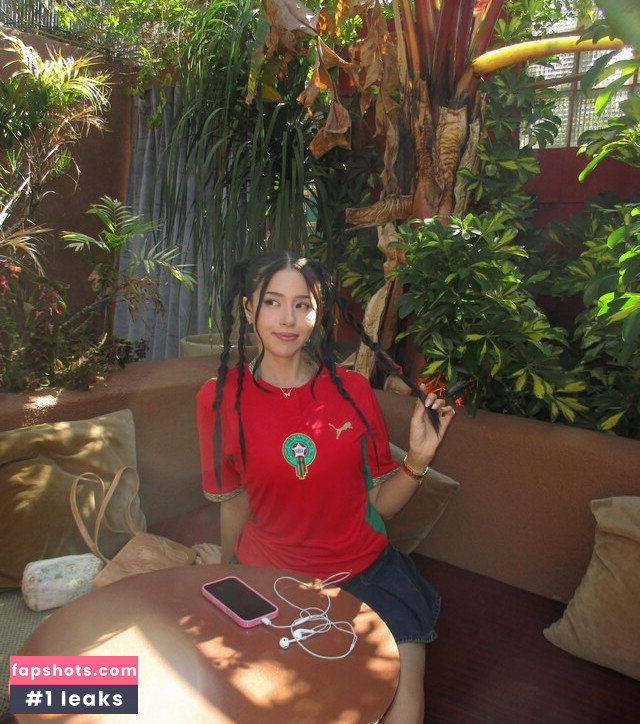 Pokimane gallery photo #28
