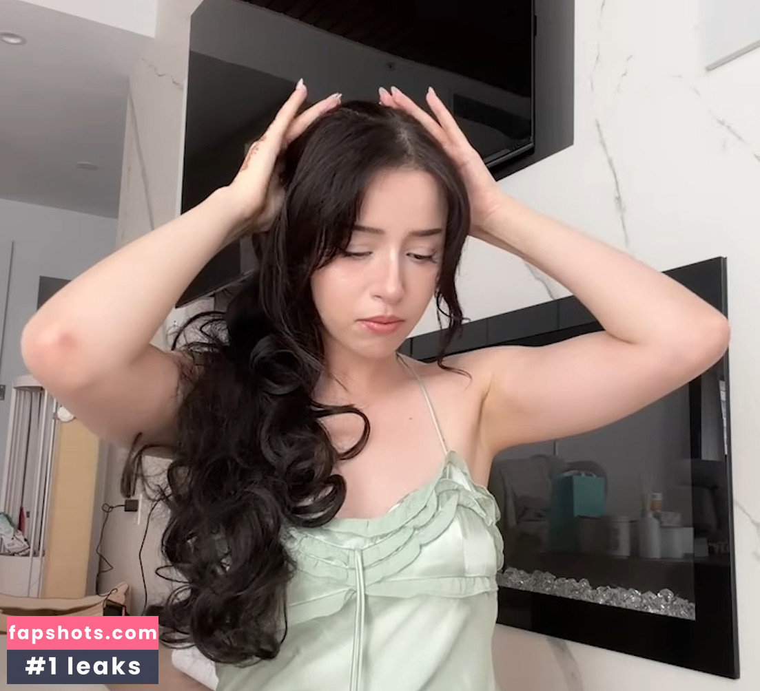 Pokimane gallery photo #49