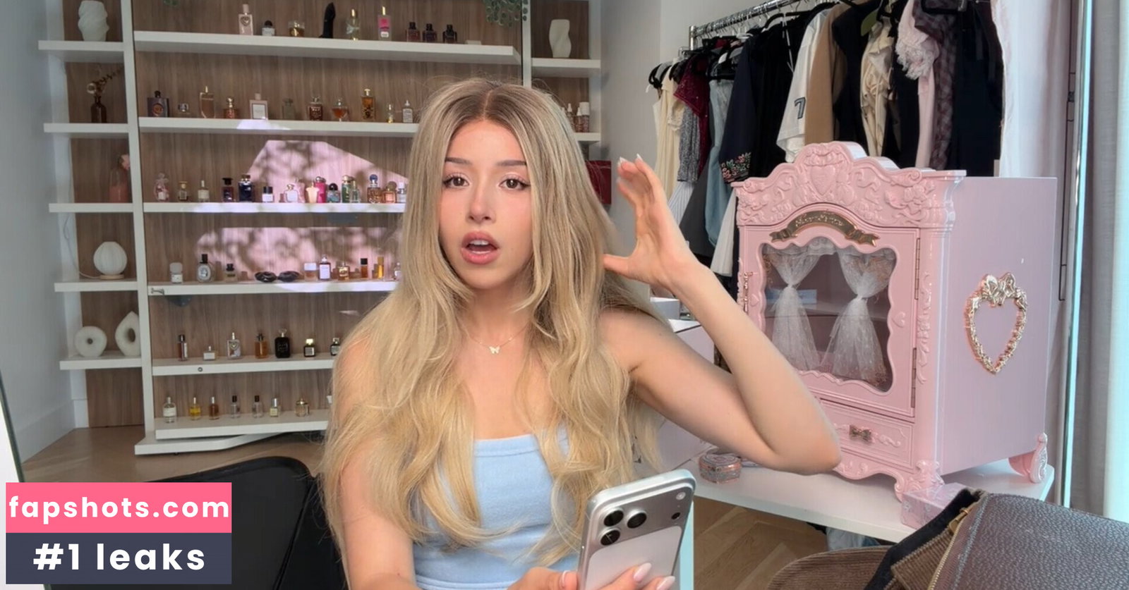 Pokimane gallery photo #117
