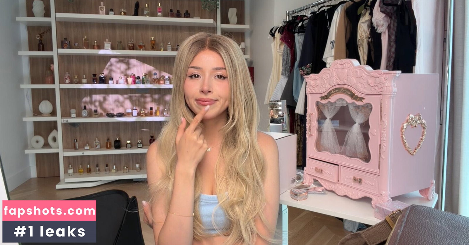 Pokimane gallery photo #134