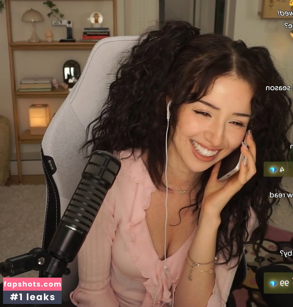 Pokimane gallery photo #121