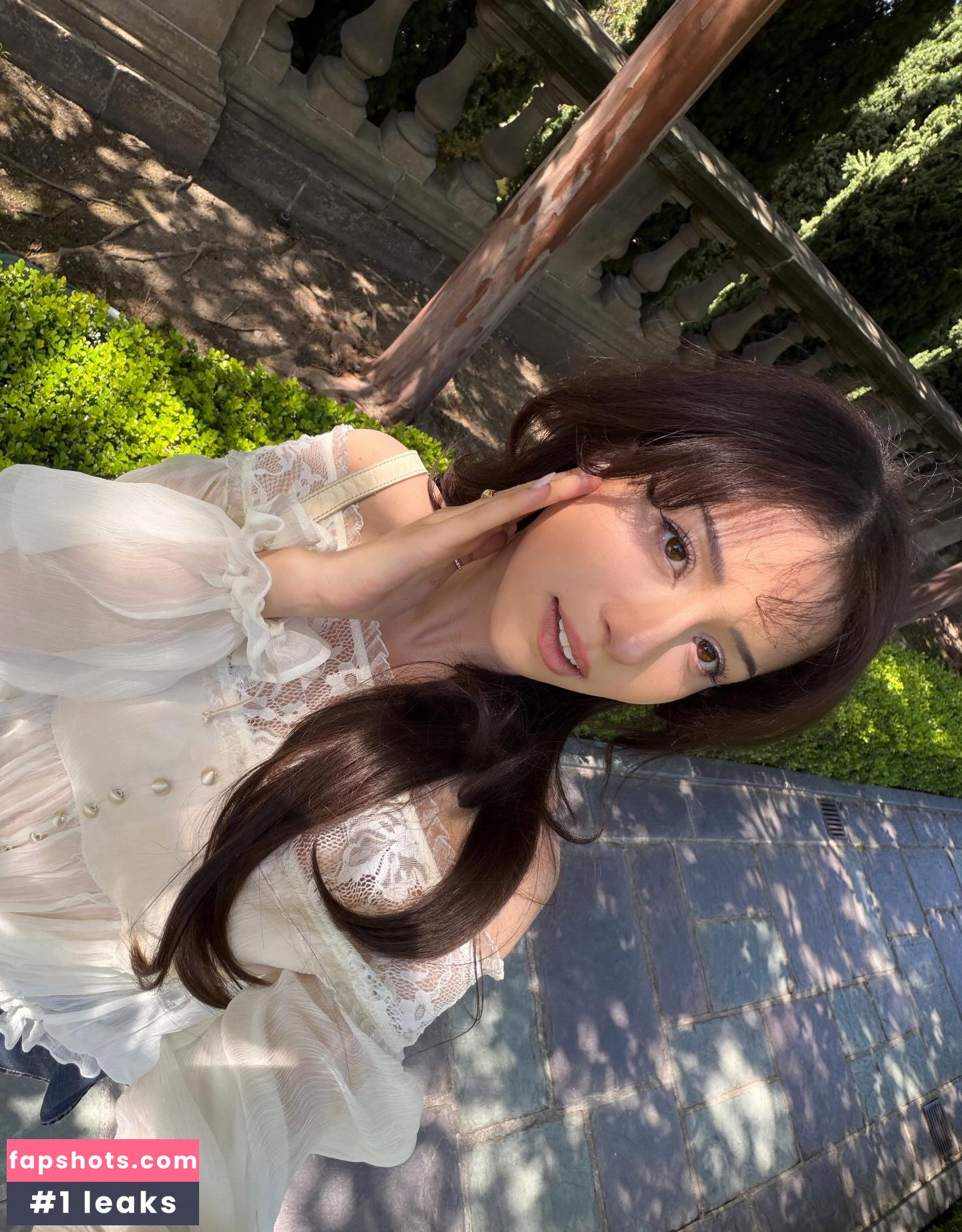 Pokimane gallery photo #142