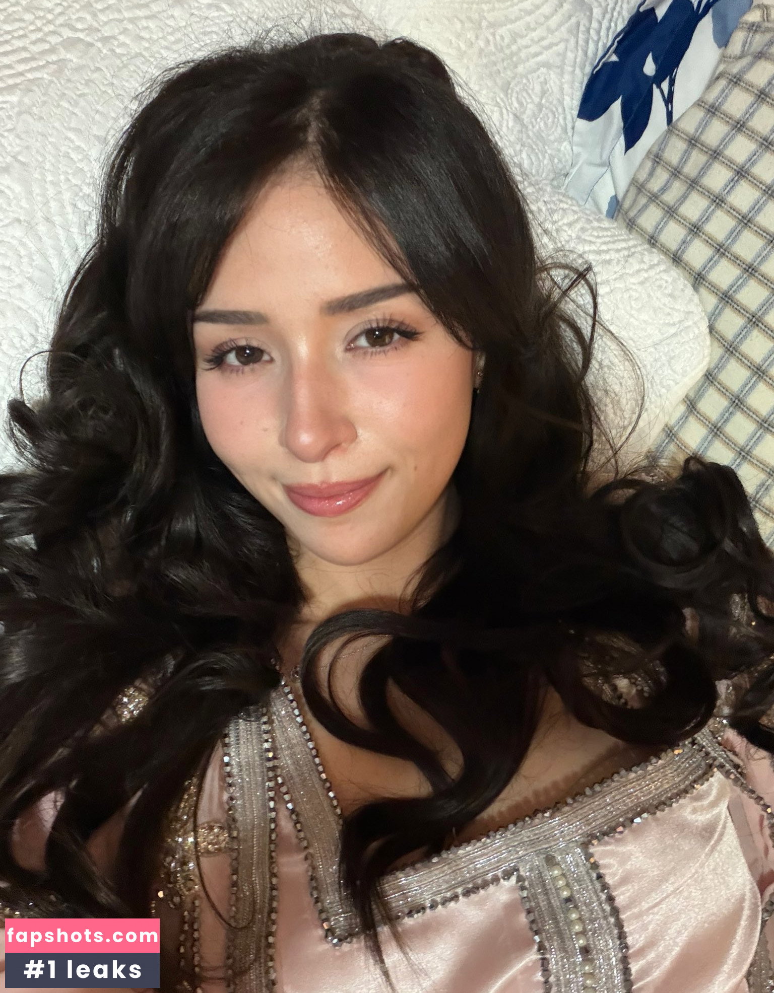 Pokimane gallery photo #149