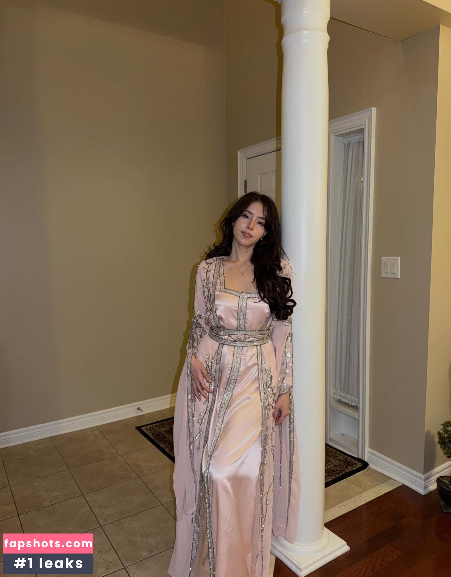 Pokimane gallery photo #194