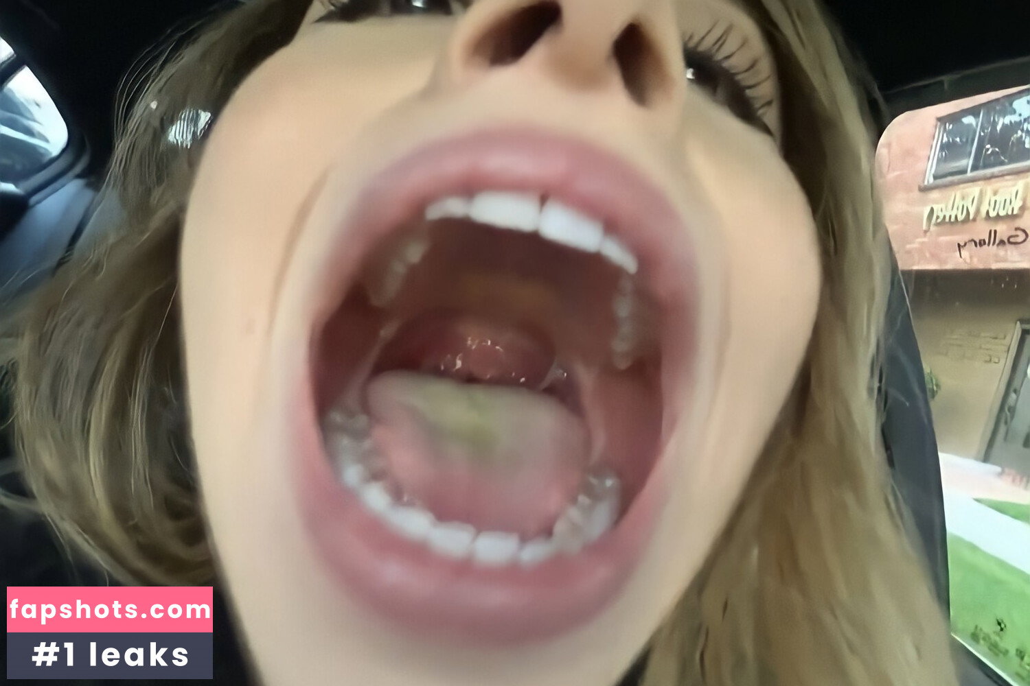 Pokimane gallery photo #223