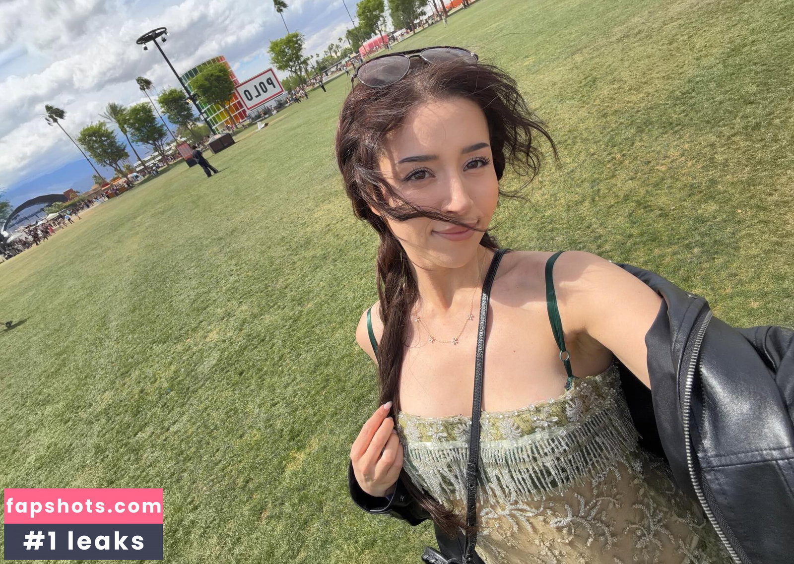 Pokimane gallery photo #302