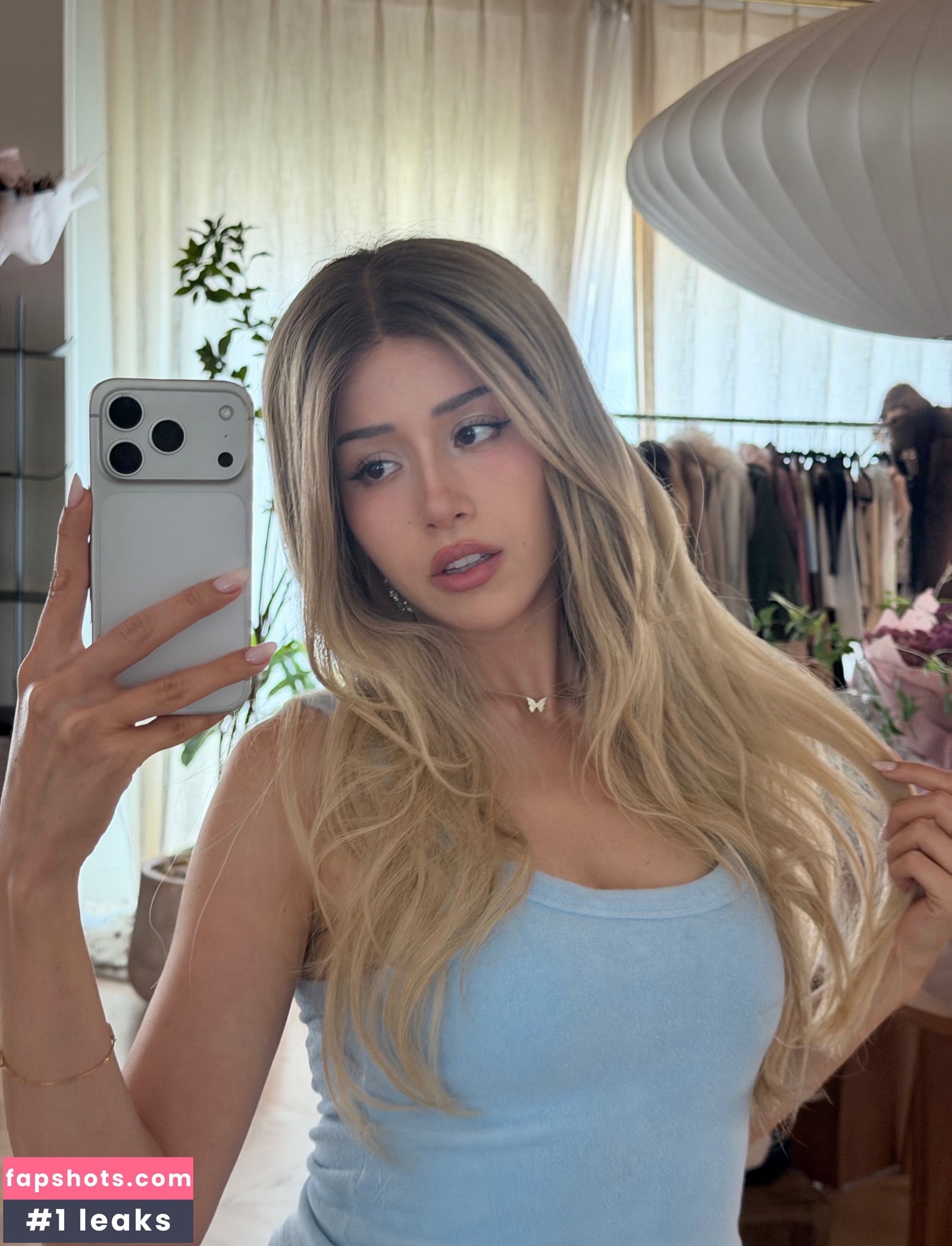 Pokimane gallery photo #335