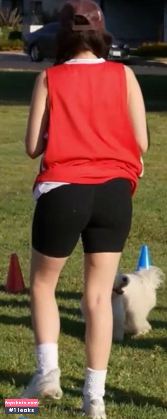 Pokimane gallery photo #1077