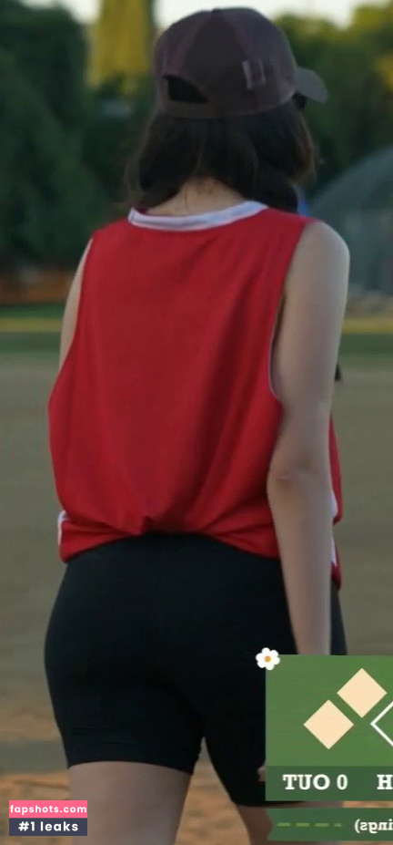 Pokimane gallery photo #1082