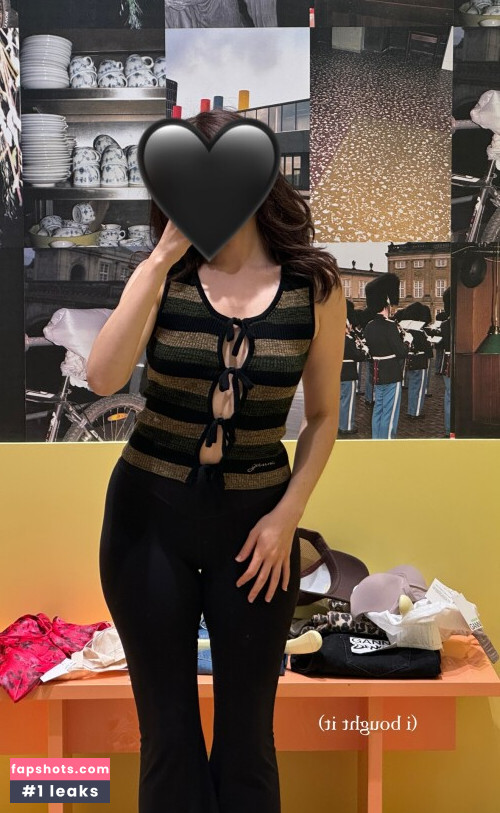 Pokimane gallery photo #1088