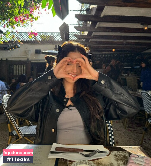 Pokimane gallery photo #1113