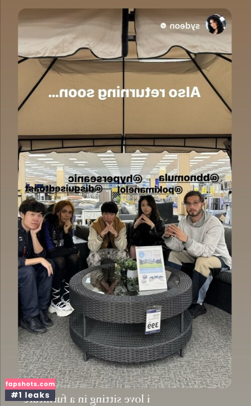 Pokimane gallery photo #1149