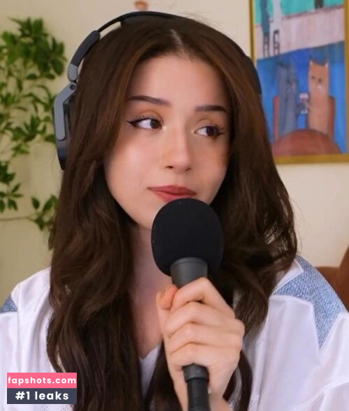 Pokimane gallery photo #1187