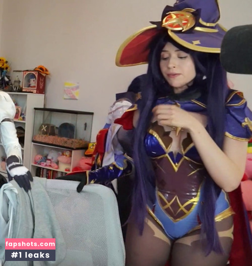 Pokimane gallery photo #1262