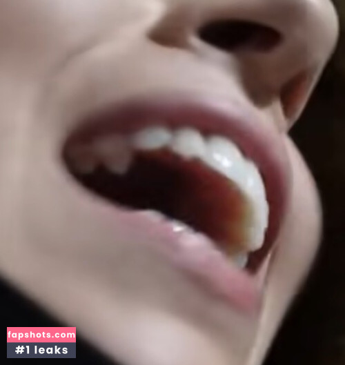 Pokimane gallery photo #1292