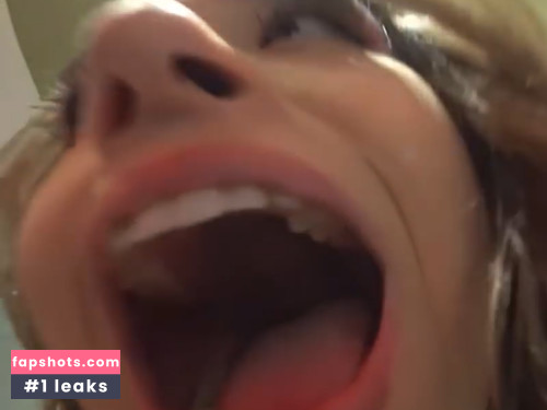 Pokimane gallery photo #1306