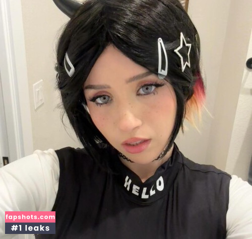 Pokimane gallery photo #1340