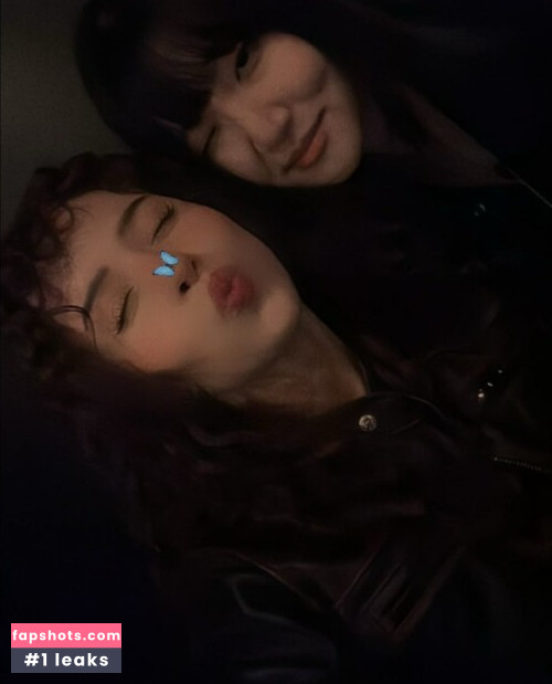 Pokimane gallery photo #1400