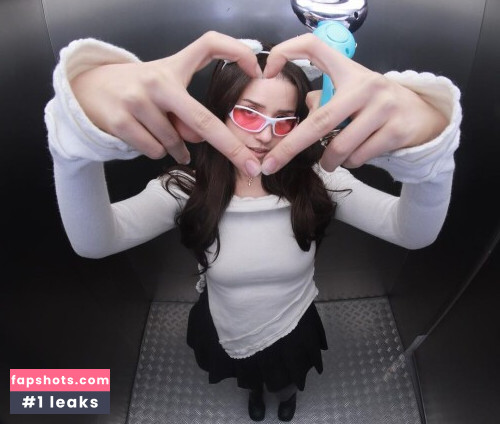 Pokimane gallery photo #1436