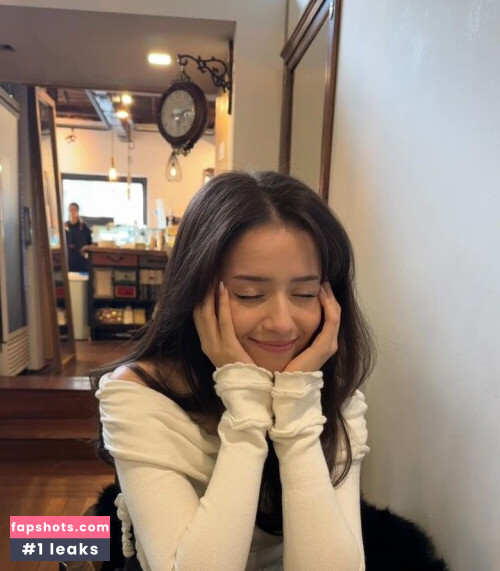 Pokimane gallery photo #1441