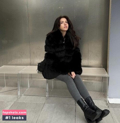 Pokimane gallery photo #1447