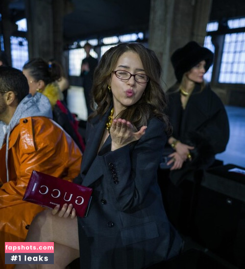 Pokimane gallery photo #1456