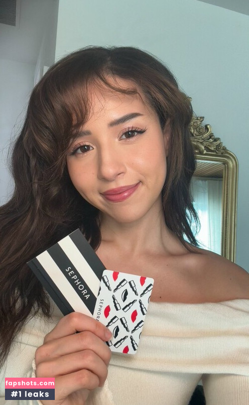 Pokimane gallery photo #1481