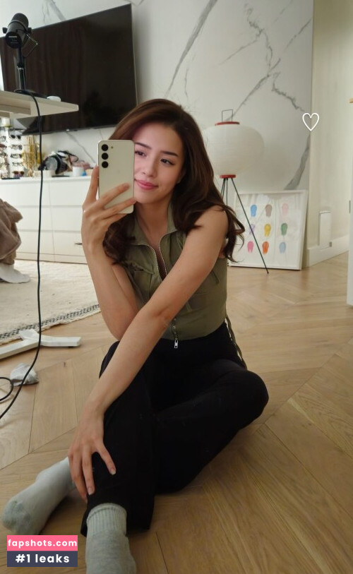 Pokimane gallery photo #1496