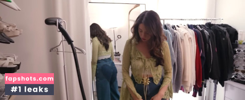 Pokimane gallery photo #1526