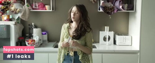 Pokimane gallery photo #1547