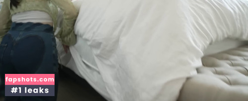 Pokimane gallery photo #1553