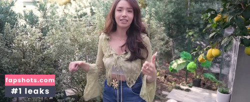 Pokimane gallery photo #1574