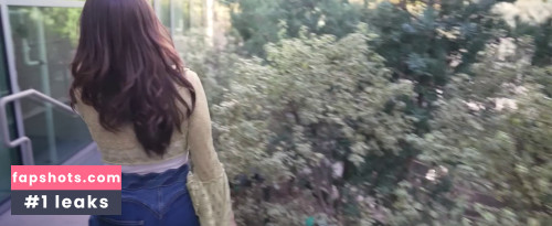 Pokimane gallery photo #1579