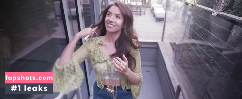 Pokimane gallery photo #1582