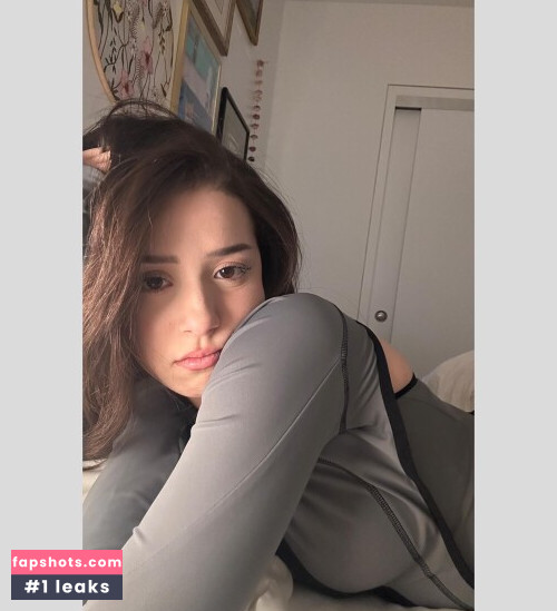 Pokimane gallery photo #1682
