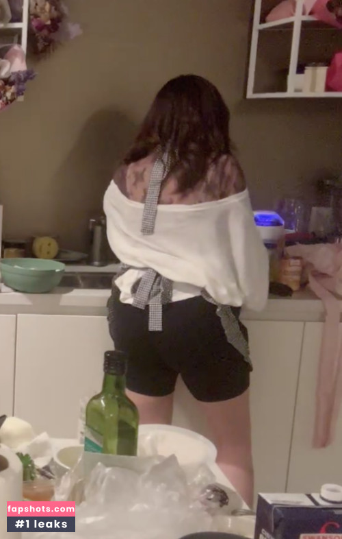 Pokimane gallery photo #1692