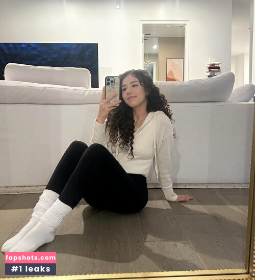 Pokimane gallery photo #1704