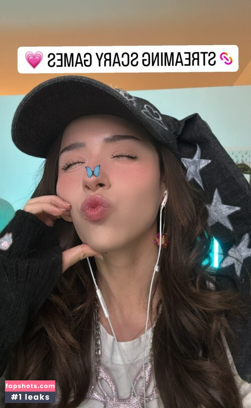 Pokimane gallery photo #1770