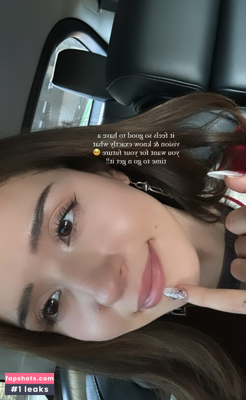 Pokimane gallery photo #1771