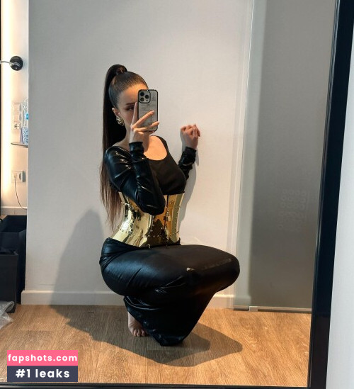 Pokimane gallery photo #1845